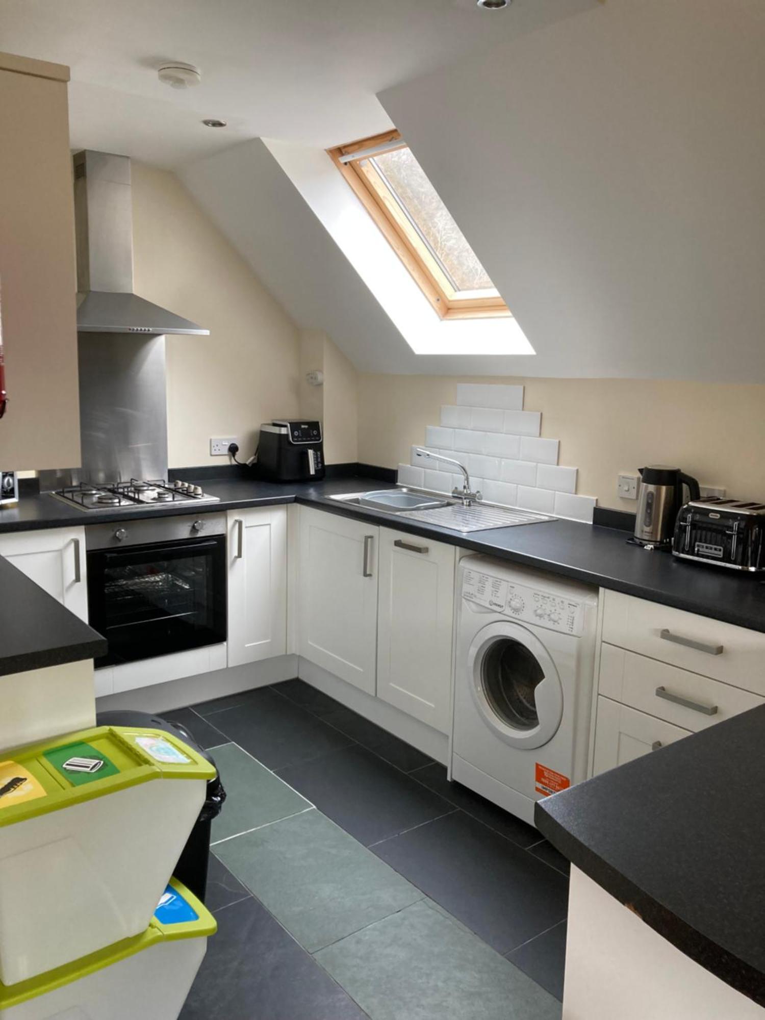 Springbank Apartment - Sleeps 4 - Pet Friendly Fort William Exterior foto
